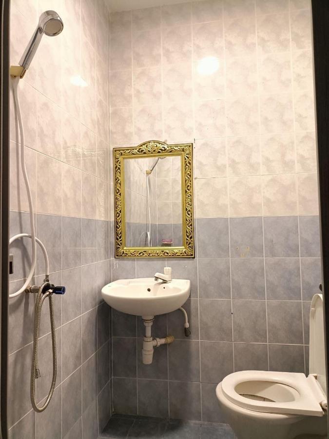 Wafiy Lost World Tambun Apartment Ipoh